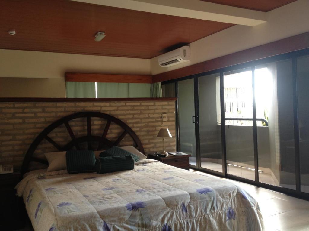 Aspen Hotel & Apart Asuncion Bilik gambar